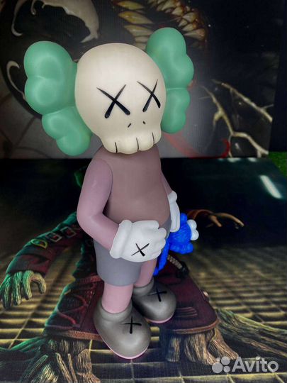 Фигурка kaws/кавс