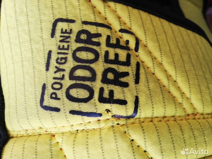 Нагрудник хоккейный JR warrior HD