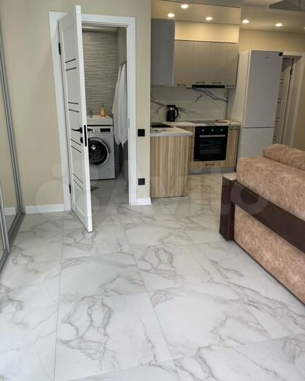 1-к. квартира, 56 м², 1/3 эт.