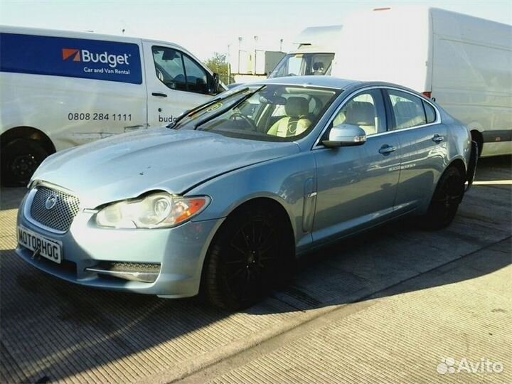 Разбирается Jaguar xf 2.7дизель