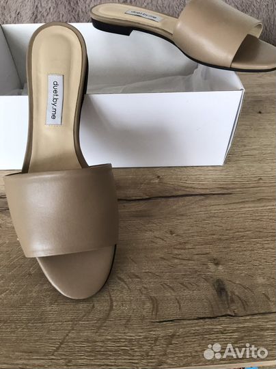 Шлепанцы женские