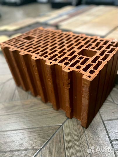 Блок крупноформатный пустотелый Сталинградский