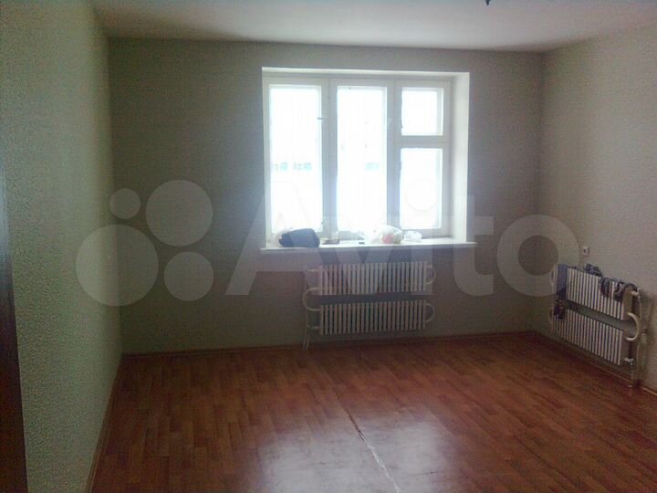 2-к. квартира, 55 м², 1/5 эт.