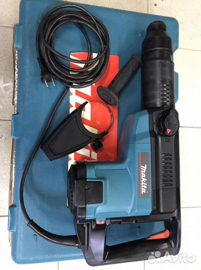 Перфоратор Makita HR5001C