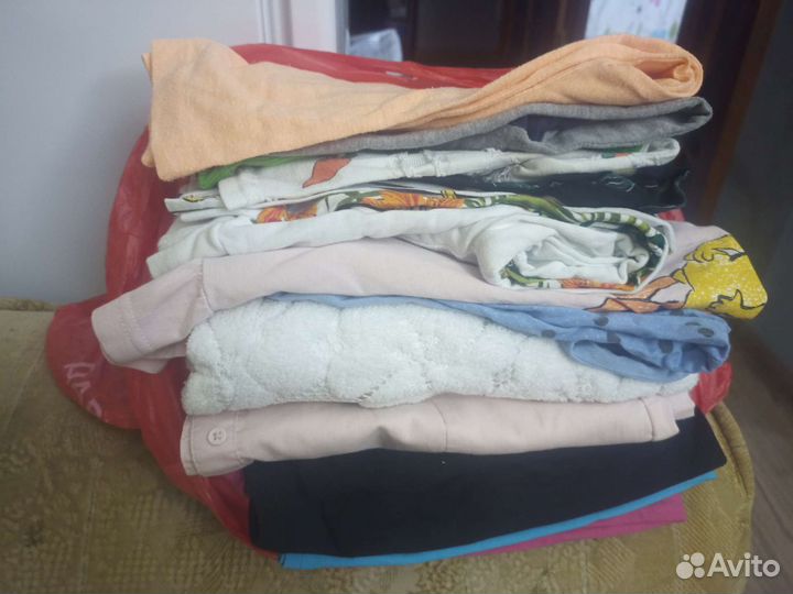 Одежда для девушки 38-40 пакетом