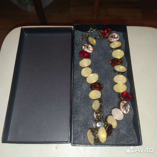 Колье от e Manco. Бижутерия