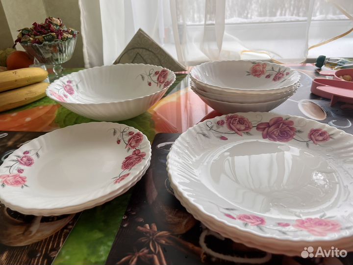 Набор столовой посуды