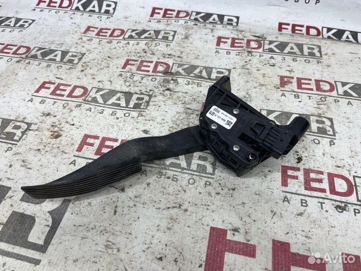 Педаль газа Opel Astra H Z18XER 2007