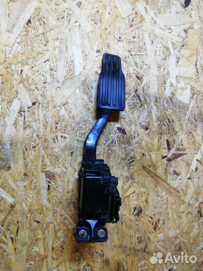 Педаль газа Geely Emgrand хэтчбэк JL4G15E 1.5L