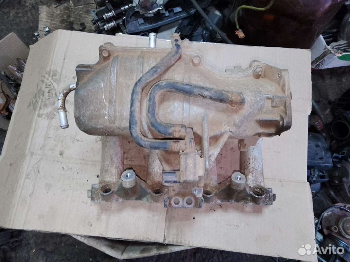 Коллектор впускной Nissan Almera N16