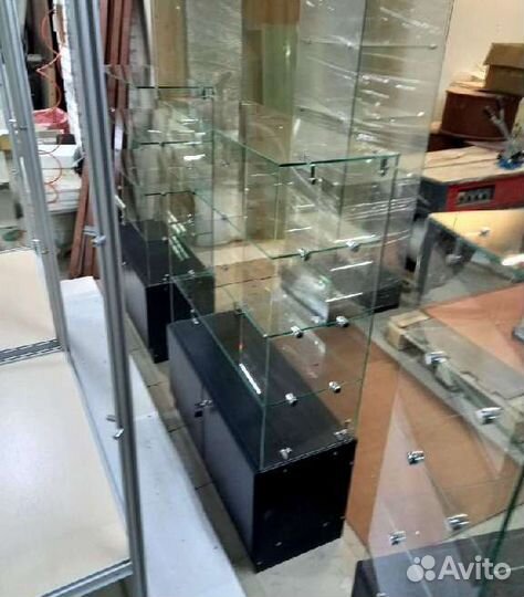 Витрины со стеклом от производителя