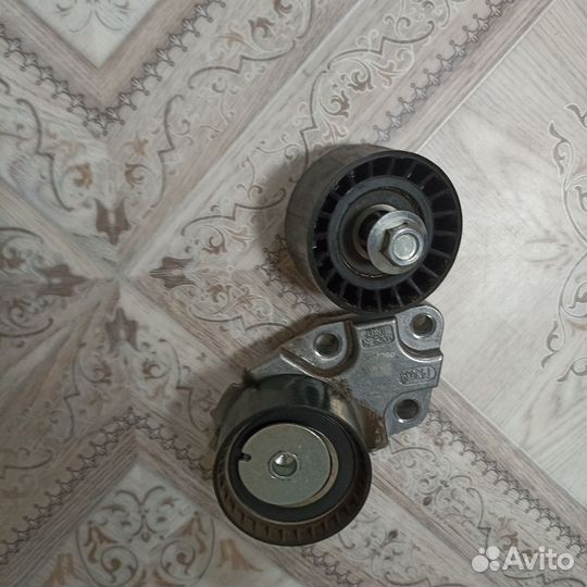 Ролики грм lacetti б/ у в хорошем состоянии