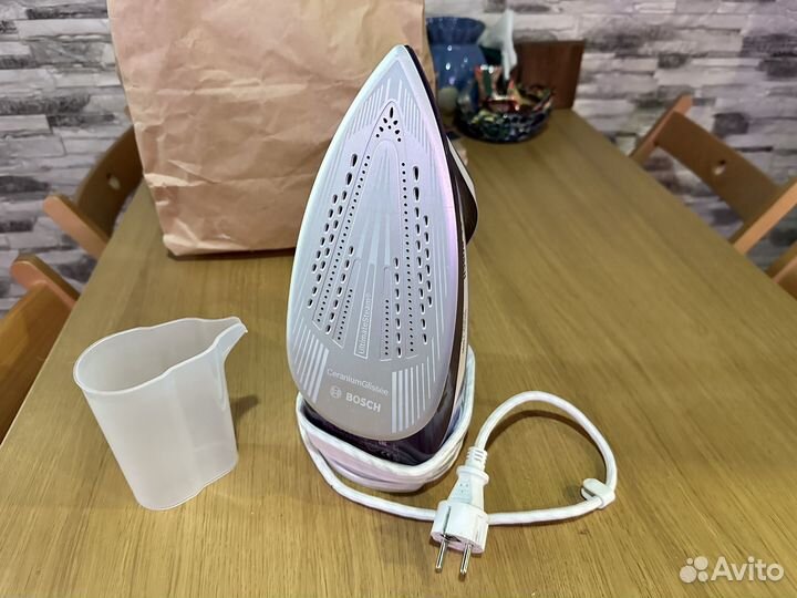 Утюг bosch sensixx DI90 pro hygienic