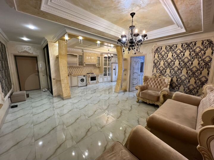 2-к. квартира, 86 м², 4/6 эт.