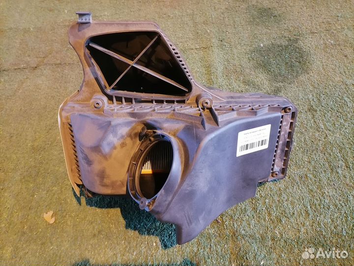 Корпус воздушного фильтра cdnc 8K0133837AB Audi A4