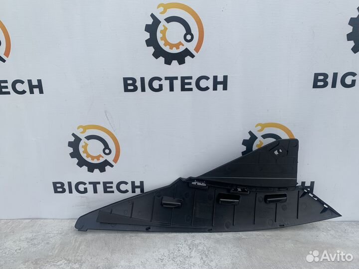 Опорный кронштейн переднего бампера A1188855000