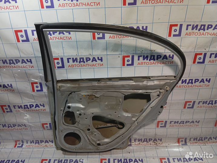 Дверь задняя правая Kia Rio 2 (JB)