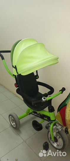 Трехколесный велосипед с родительской ручкой