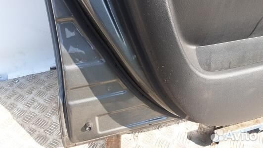 Дверь передняя левая toyota corolla verso 2 (HBR15