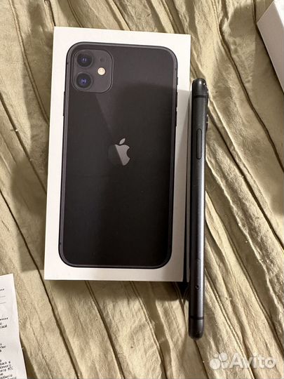 Телефон iPhone 11 128 gb