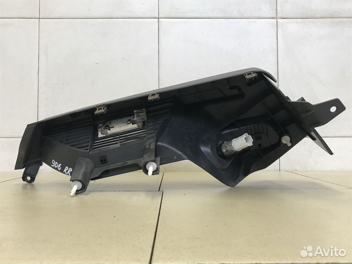 Держатель задней полки Golf V 2003-2009