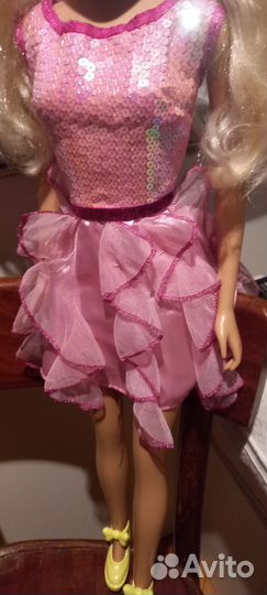 Большая кукла Барби