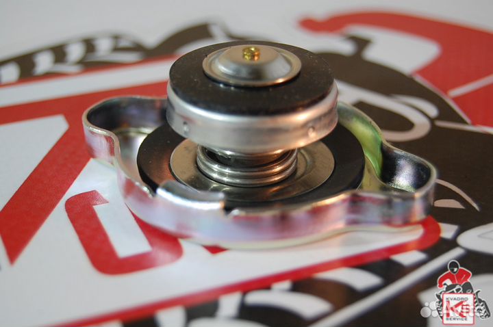 Крышка радиатора BRP Can-Am 709200207