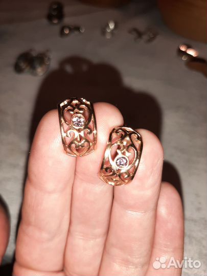 Серебряные серьги с фианитами