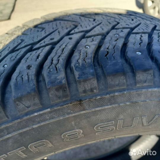 Nokian Tyres Hakkapeliitta 8 SUV 265/60 R18
