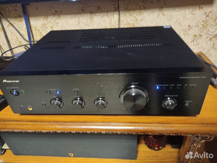 Продается усилитель pioneer A 30 в идеале