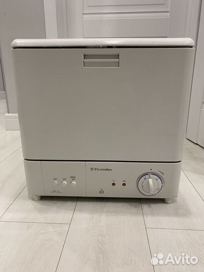 Посудомоечная машина Electrolux