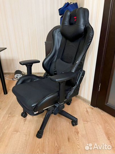 Компьютерное кресло Zet Gaming