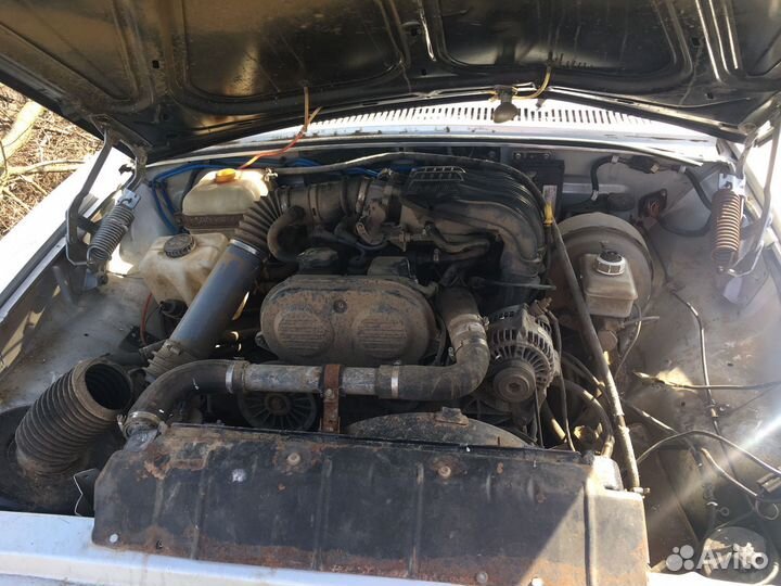 ГАЗ 3102 Волга 2.4 МТ, 2008, битый, 500 000 км