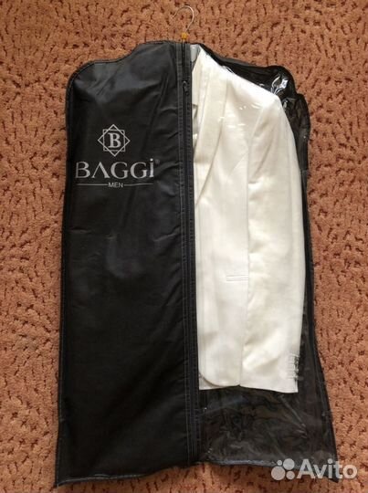 Костюм мужской