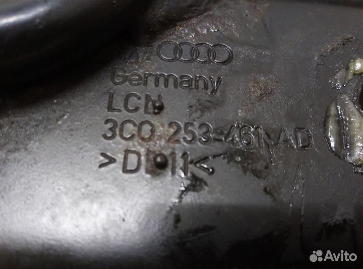 Кронштейн глушителя VW Passat (B6) 2005-2010