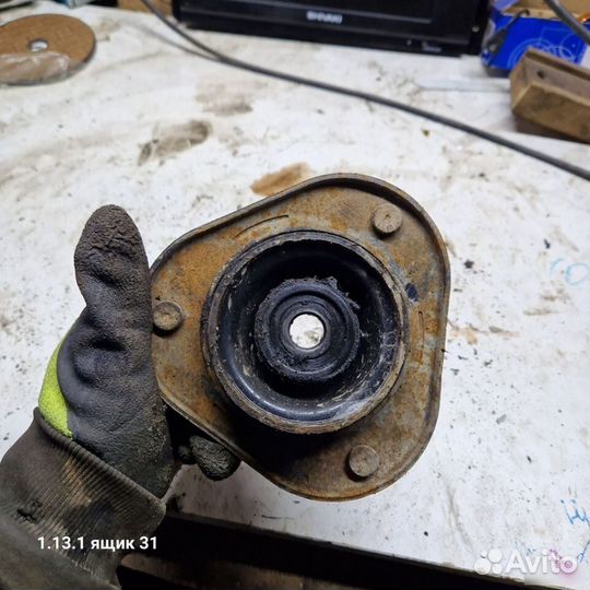 Опора передней стойки Toyota corolla ceres