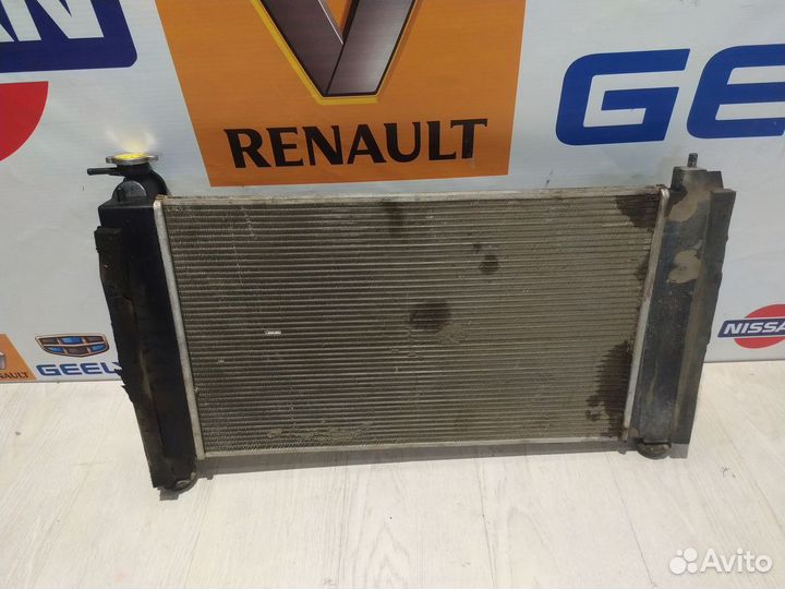 Радиатор охлаждения двигателя основной Geely emgra