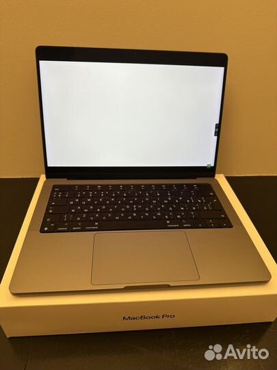 Apple MacBook Pro m1 pro 14