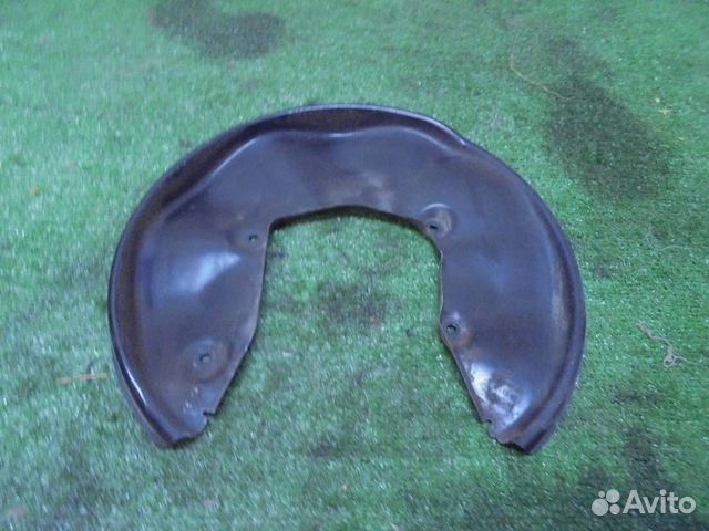 Пыльник тормозного диска Audi Allroad quattro 200