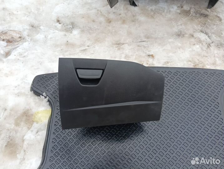 Бардачок ford focus 3