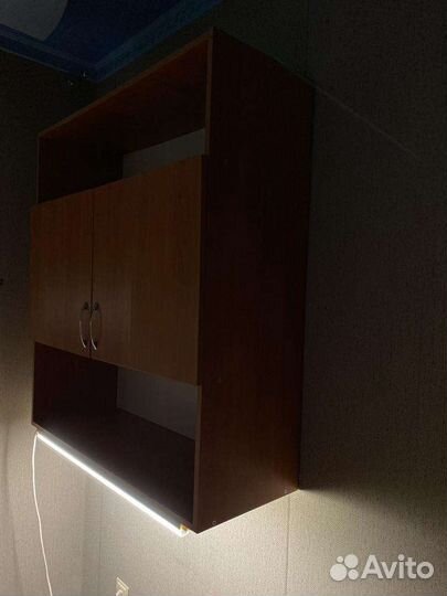 Полка настенная