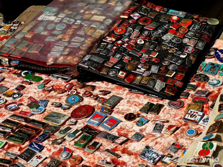 Значки и знаки СССР