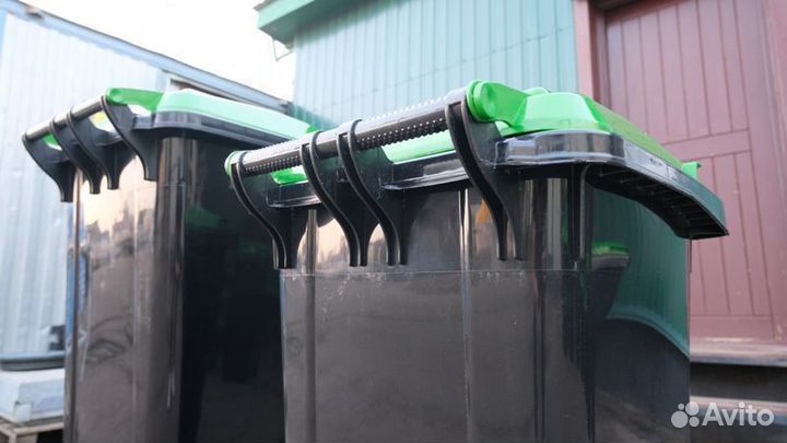 Контейнер для отходов выкатной 240л