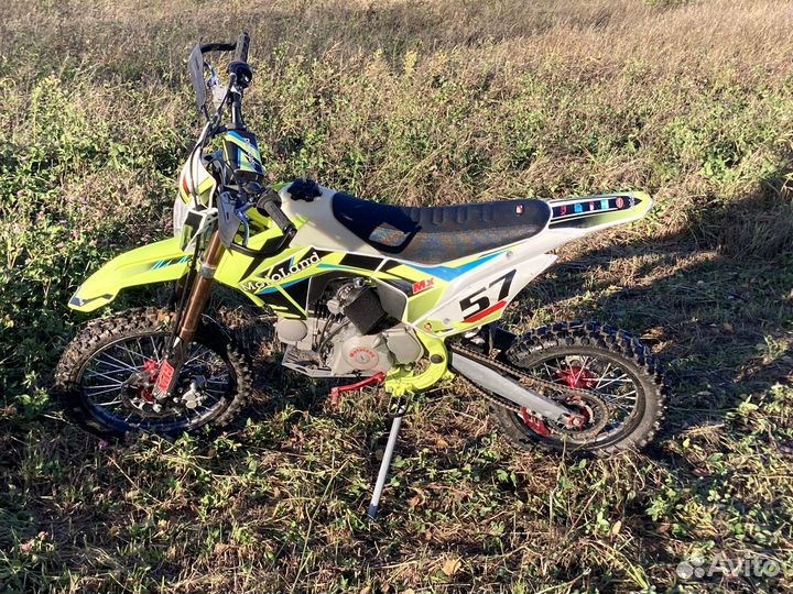 MotoLand MX 125