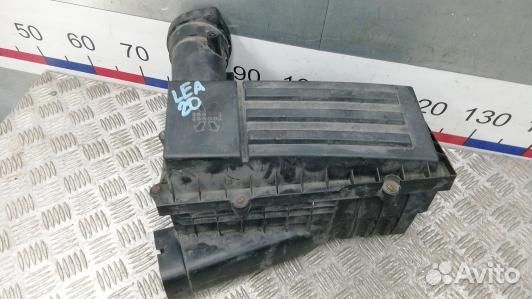 Корпус воздушного фильтра volkswagen passat B6 (LE