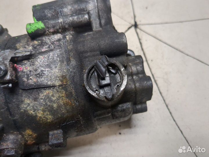 Компрессор кондиционера Opel Astra J, 2010