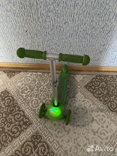 Самокат детский трехколесный