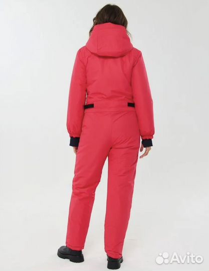 Горнолыжный комбинезон