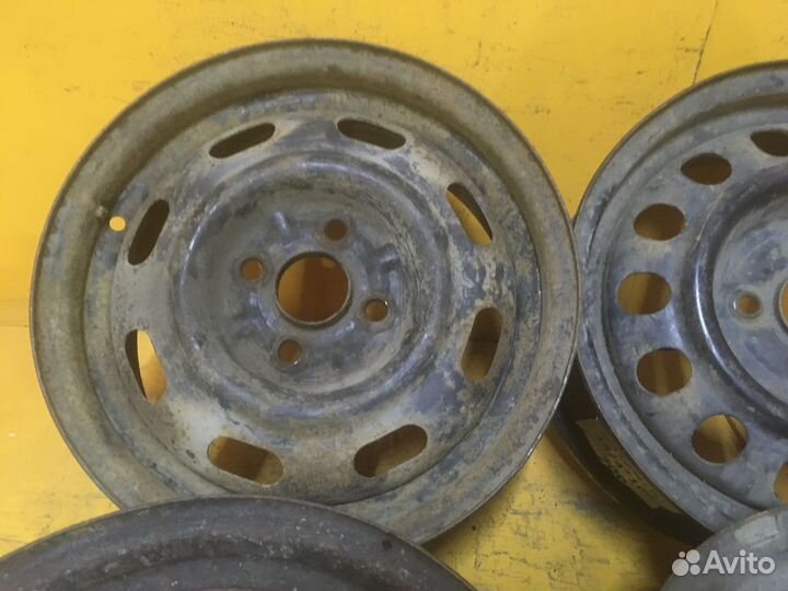 1 шт. Диски - диаметр 14 PCD 4х100