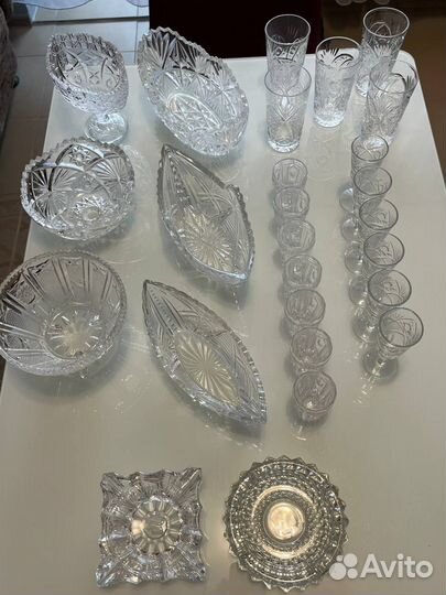 Продаю набор посуды из хрусталя